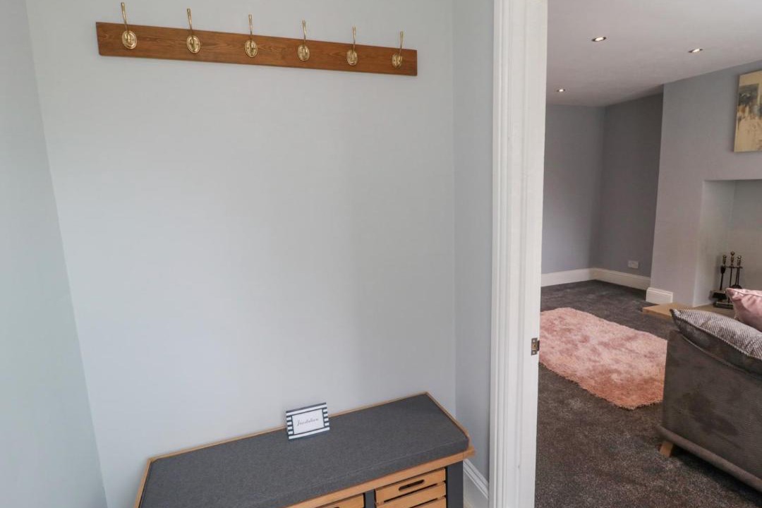 Photo of Others in Wark