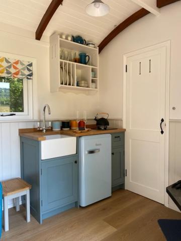 Photo of Others in Lickfold