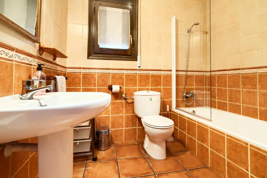 Photo of Bathroom in Gudar