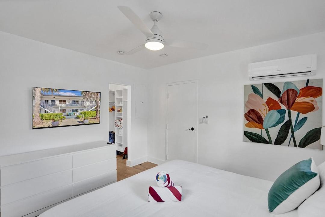 Photo of Bedroom in North Beach