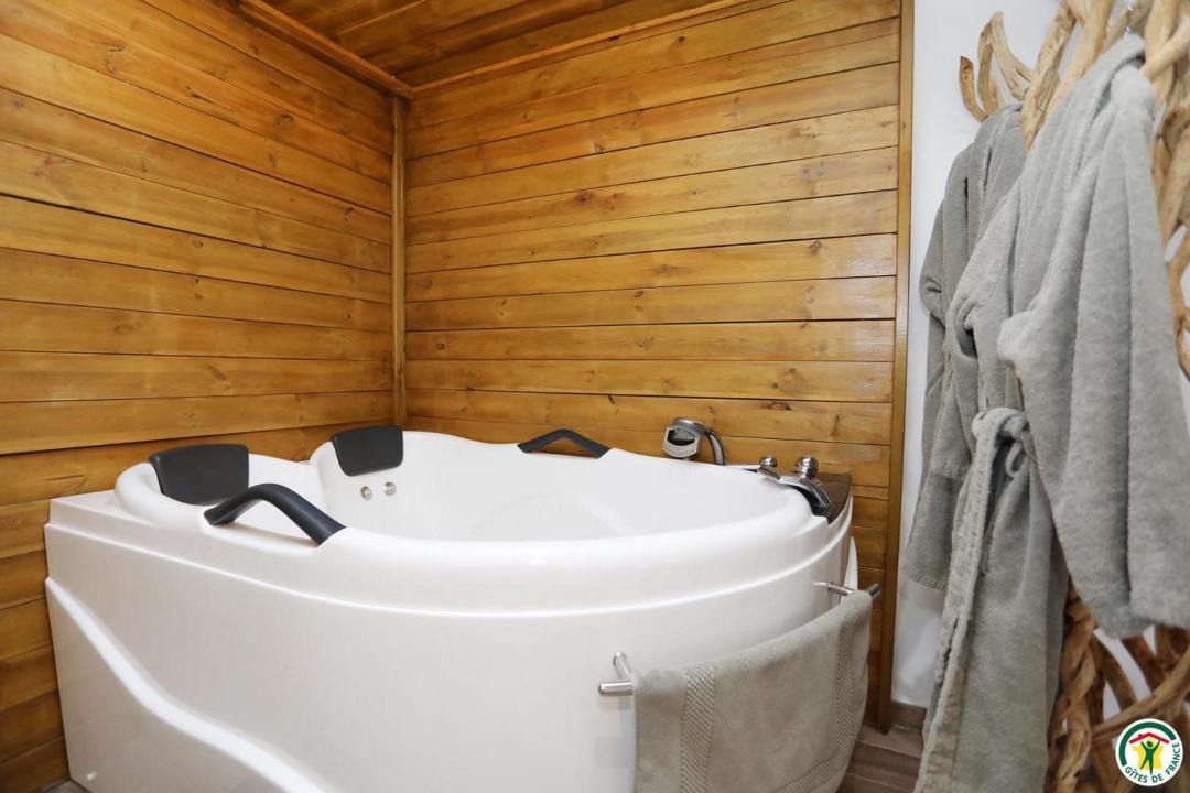 Photo of Bathroom in Jaillans