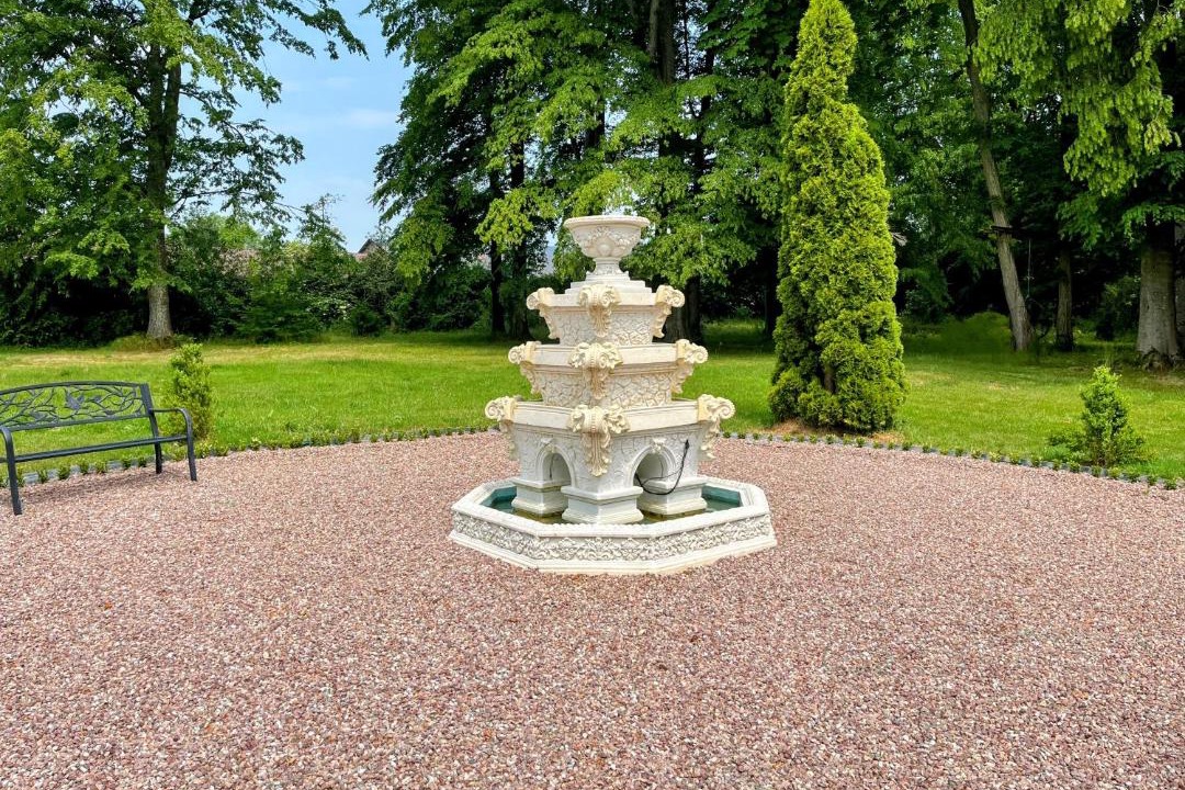 Photo of Others in Moliens