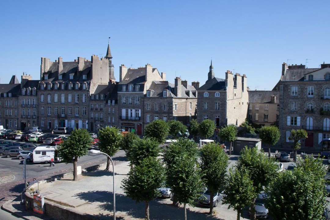 Photo of Others in Dinan