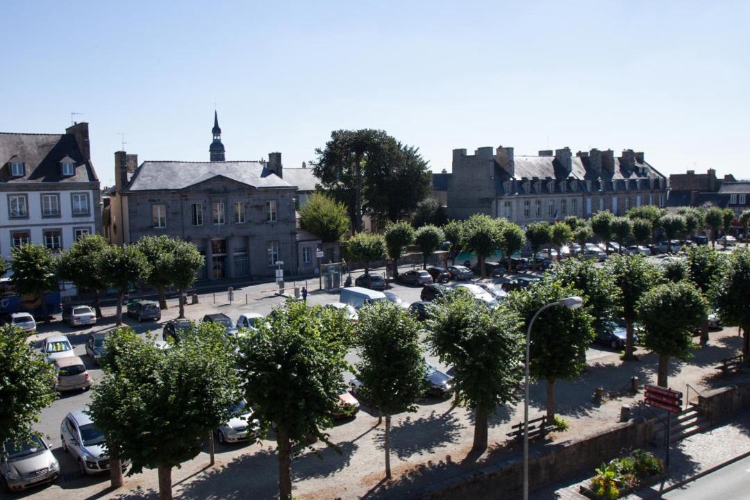 Photo of Others in Dinan