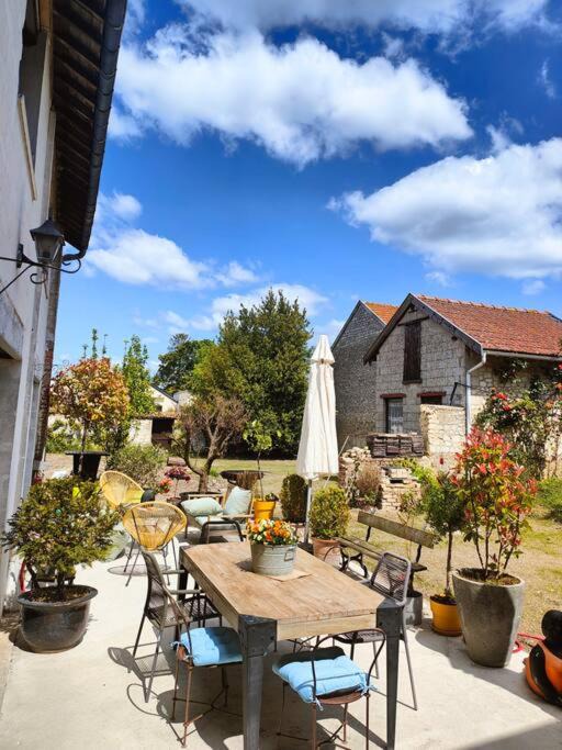 Photo of Others in Caurel