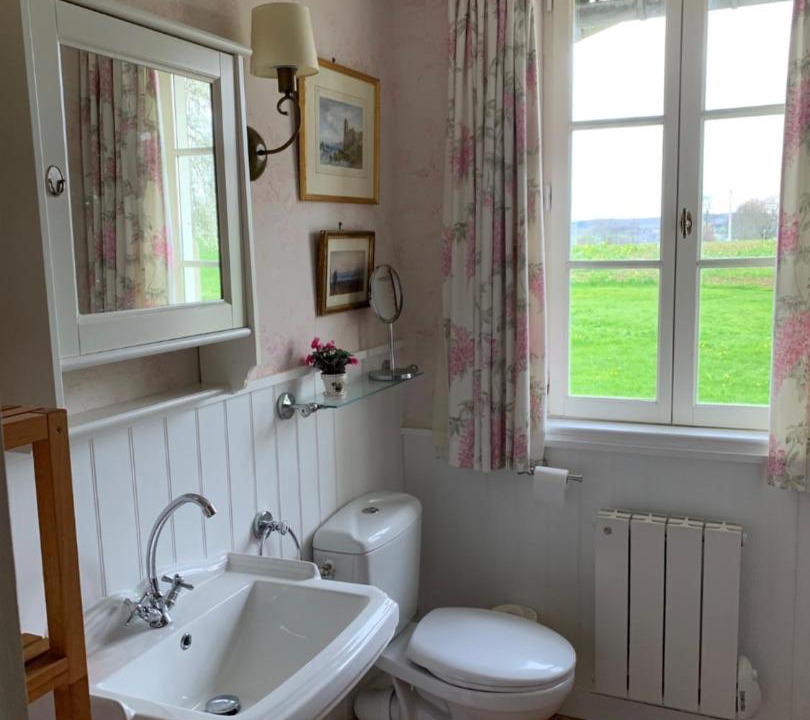 Photo of Bathroom in Barenton