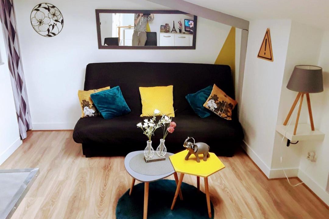 Photo of Livingroom in Le Mesnil-Esnard