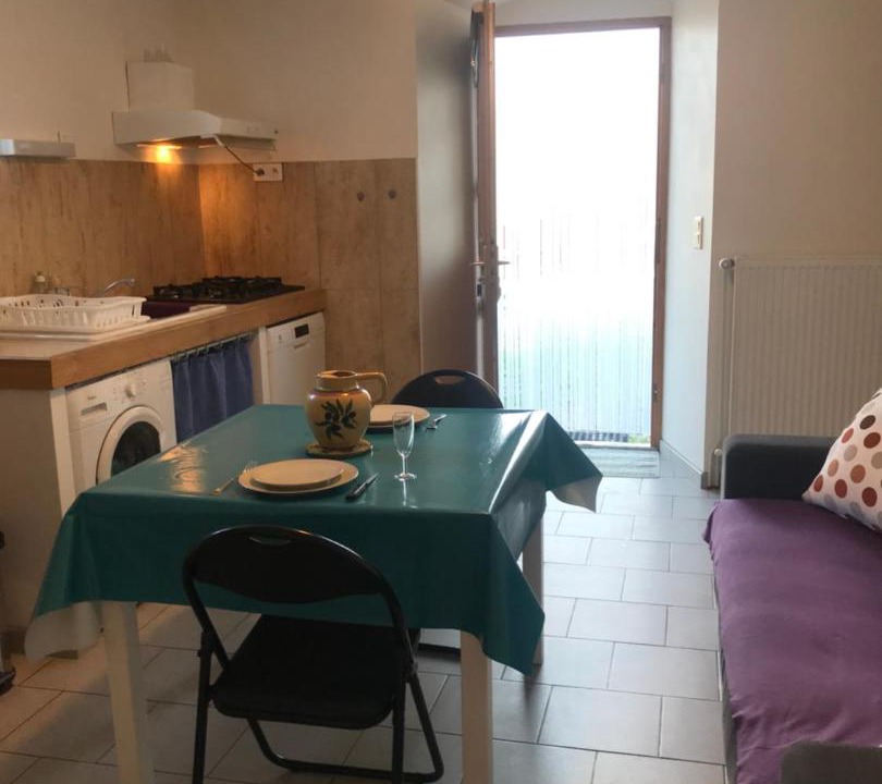 Photo of Others in Die