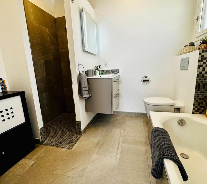 Photo of Bathroom in Saintes-Maries-de-la-Mer