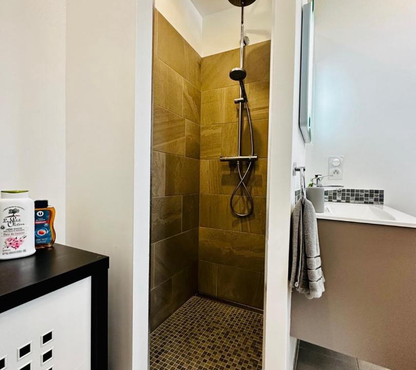 Photo of Bathroom in Saintes-Maries-de-la-Mer