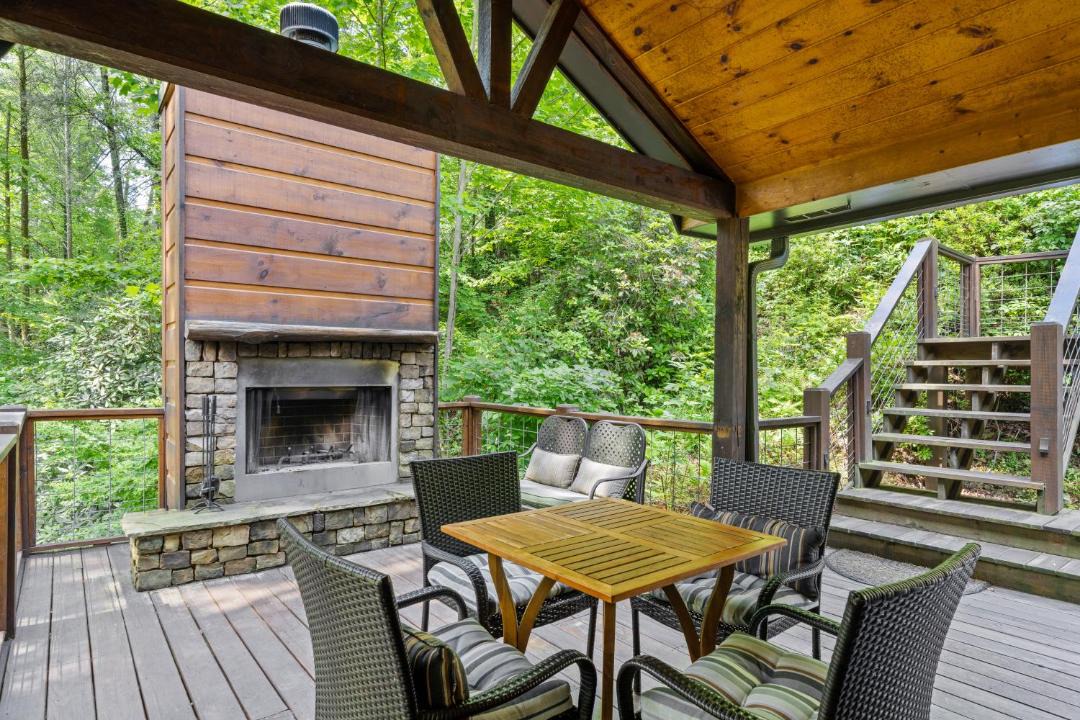 Photo of Patio Balcony in Blue Ridge