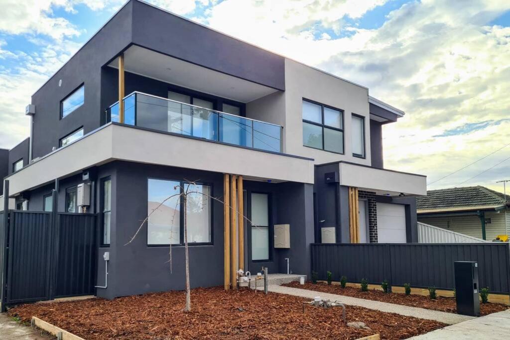 Photo of Others in Sunshine