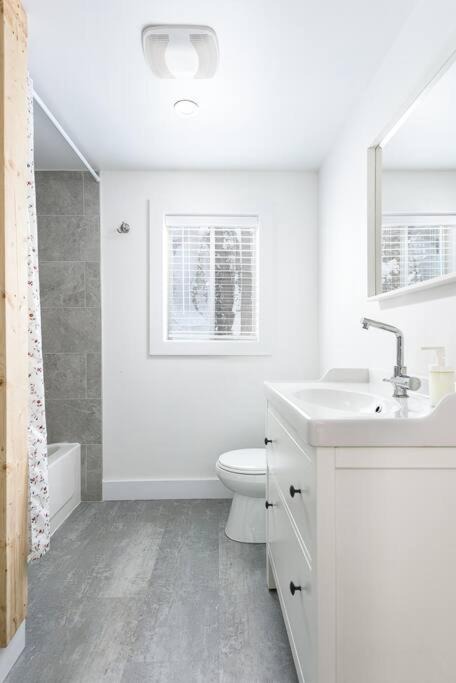 Photo of Bathroom in Saint-Calixte