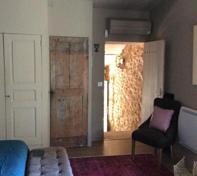 Photo of Others in Maubec