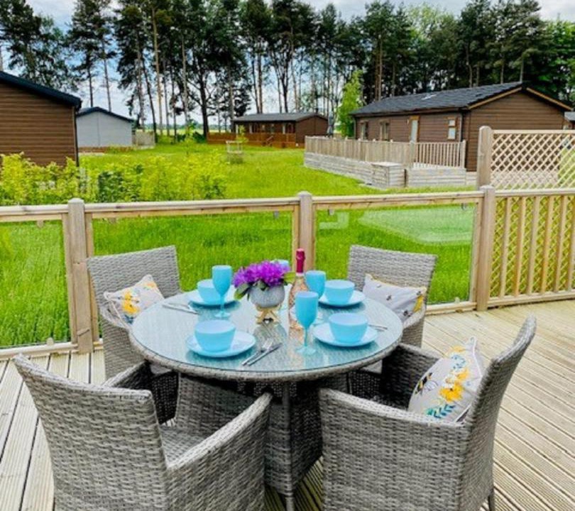 Photo of Others in Ryther