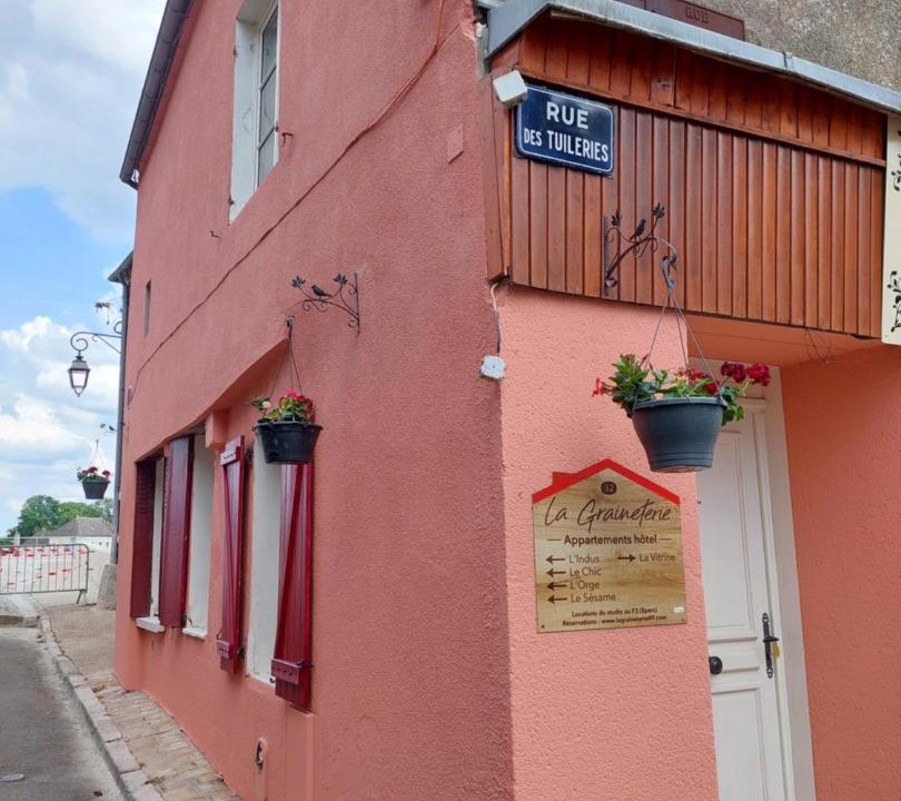 Photo of Others in Pont-sur-Yonne