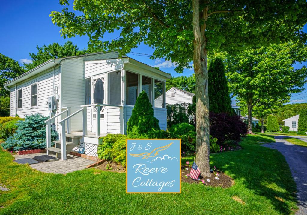 Photo of Others in Aquebogue