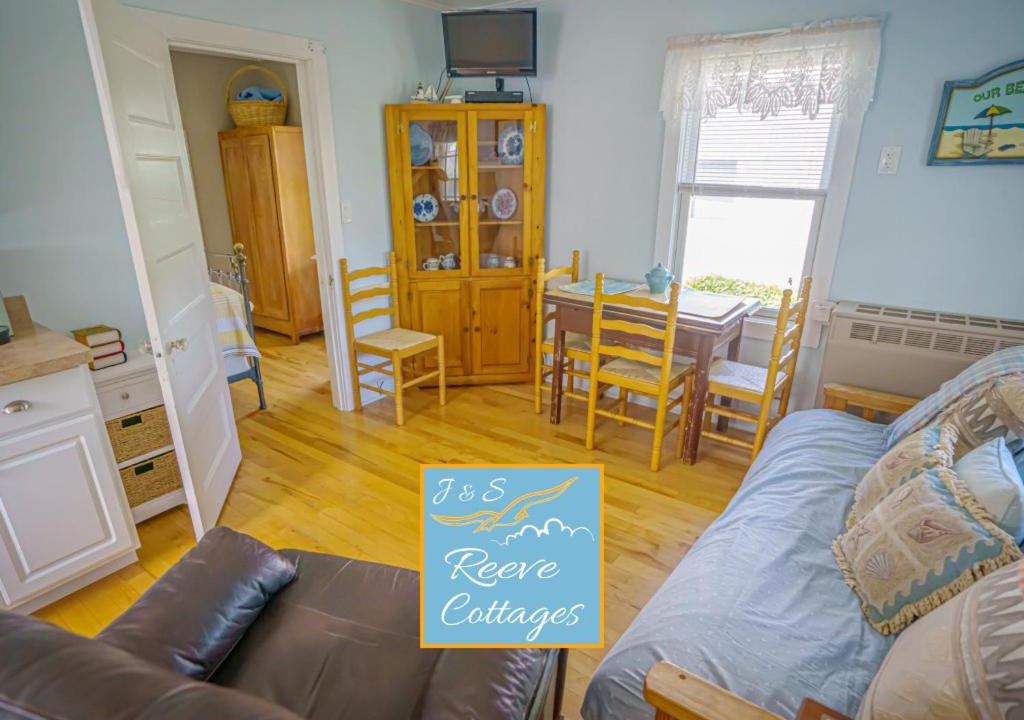 Photo of Others in Aquebogue