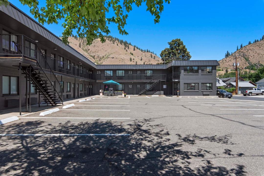 Photo of Others in Cashmere