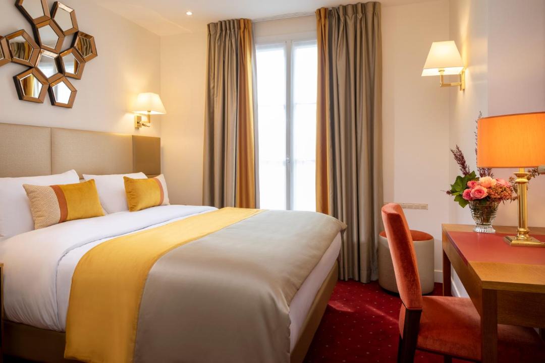 Photo of Bedroom in Saint-Thomas-d'Aquin