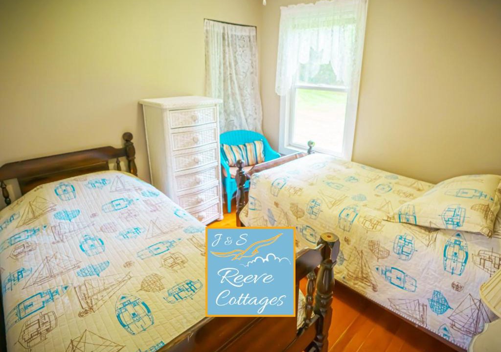 Photo of Bedroom in Aquebogue