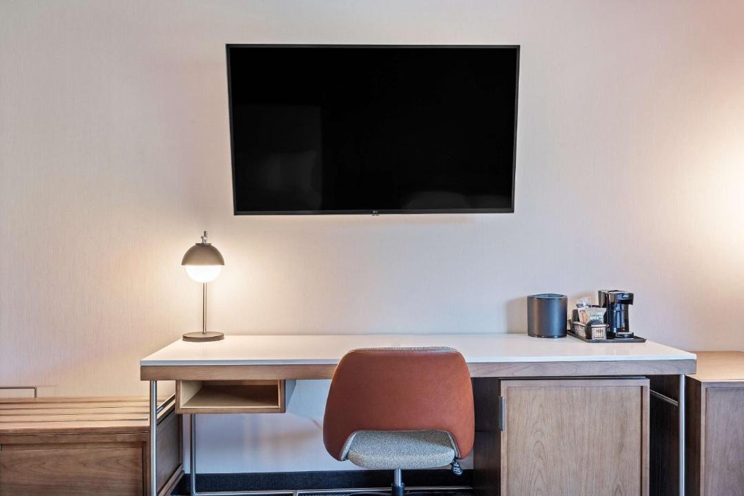 Photo of Others in Pleasant Hill