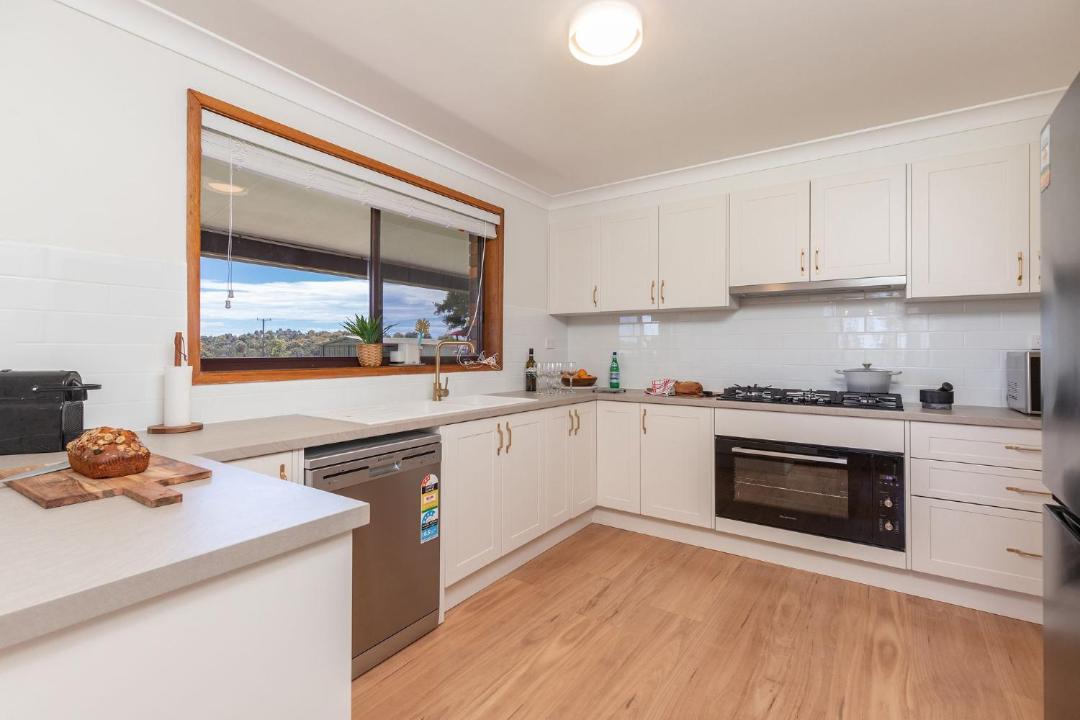 Photo of Kitchen in Coomba Park