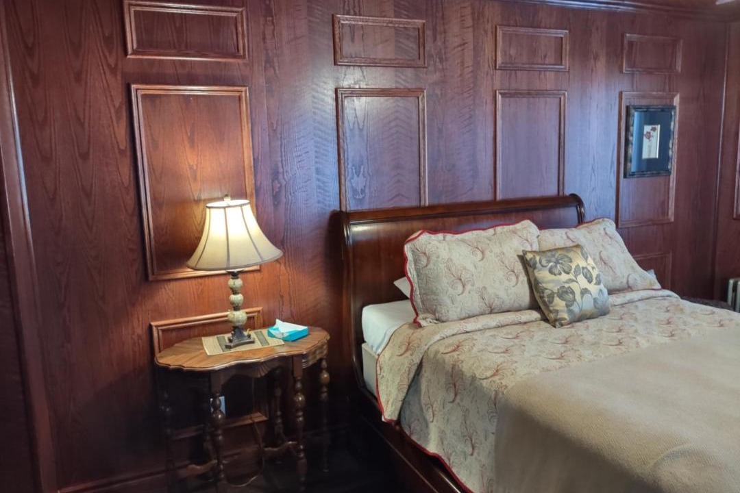 Photo of Bedroom in Cobourg
