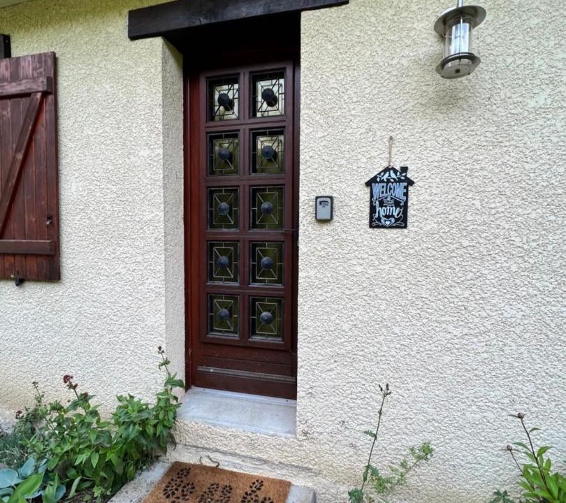 Photo of Others in Vezillon