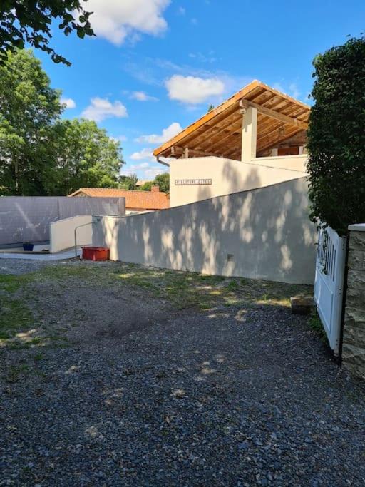 Photo of Buildings in Chassenon