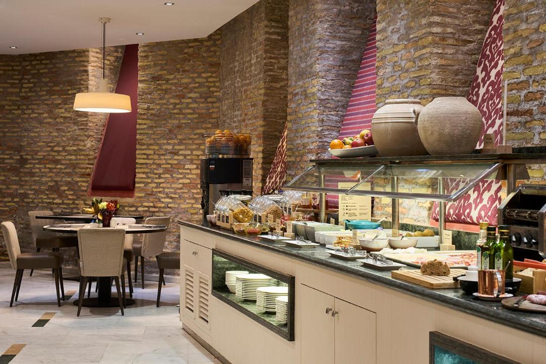 Photo of Kitchen in Zaragoza Old Town