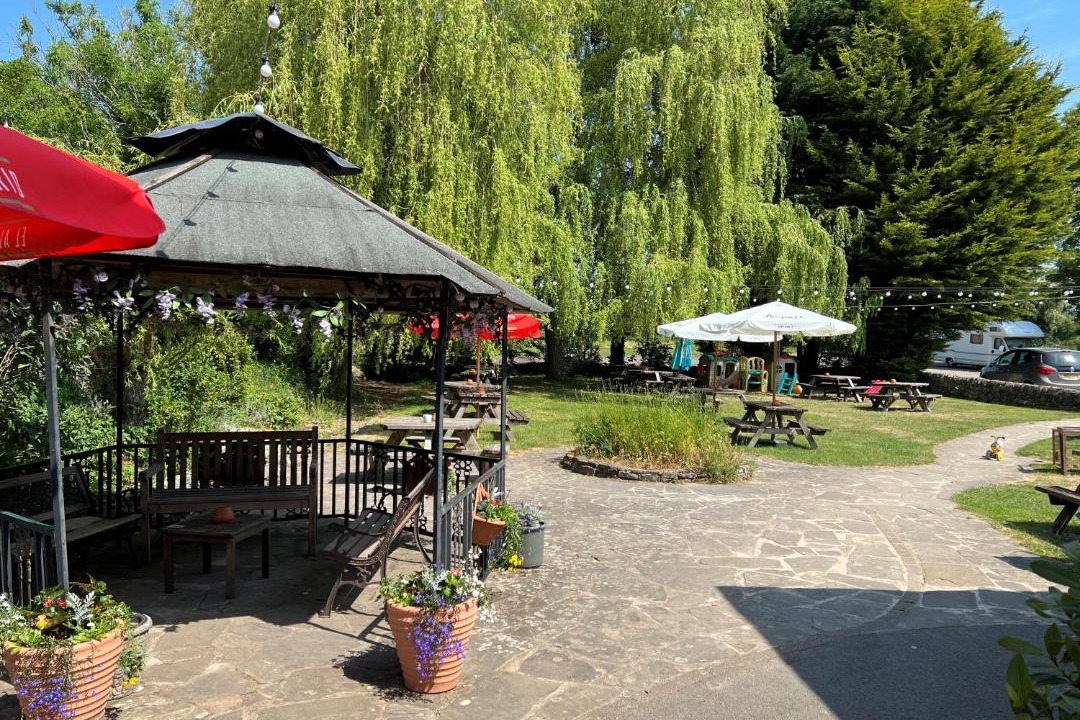 Photo of Others in Mayfield