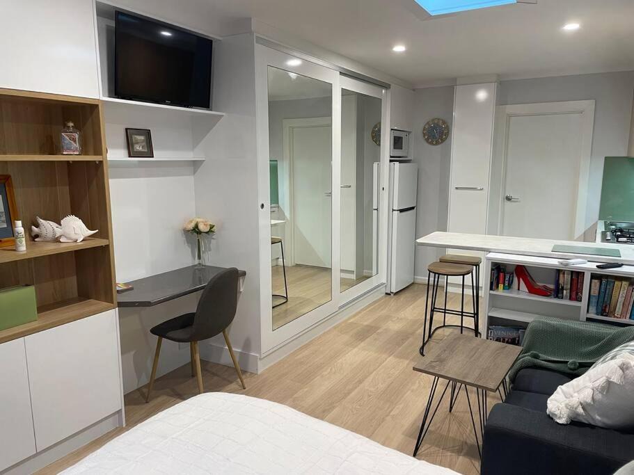 Photo of Others in Glenelg North