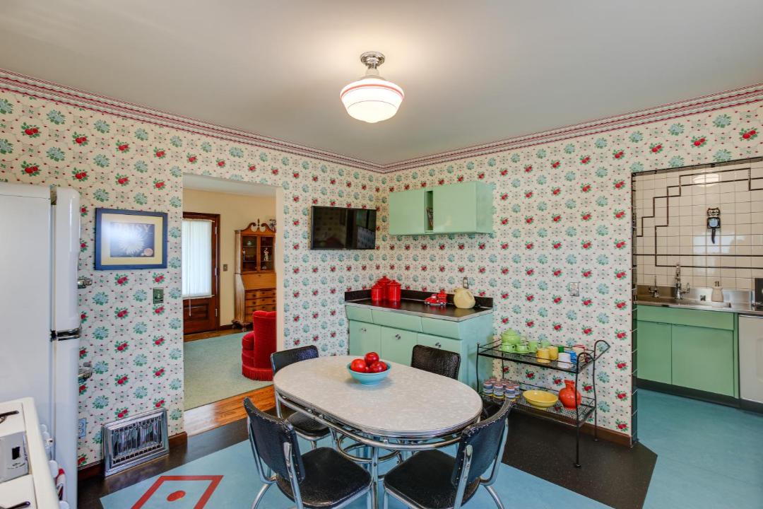 Photo of Others in West End