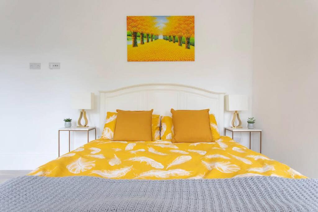 Photo of Bedroom in Ealing