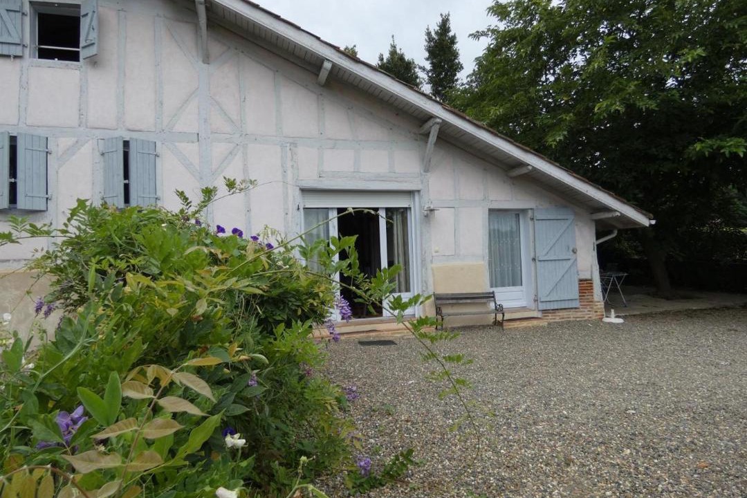 Photo of Others in Poyanne