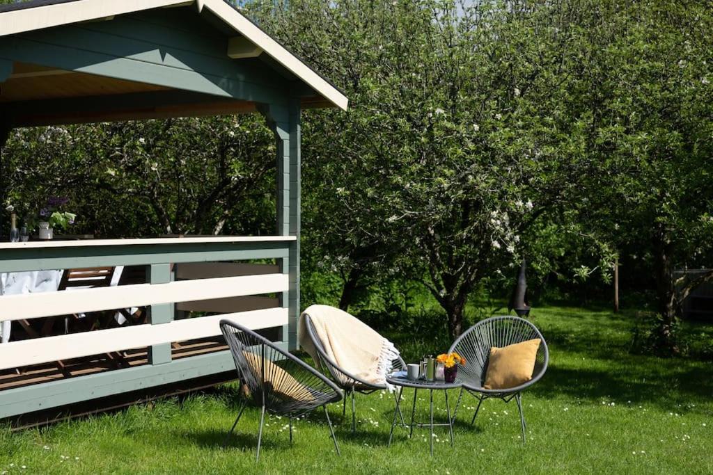 Photo of Others in Saint Kew