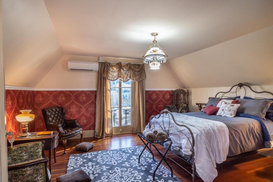 Photo of Others in Roseburg