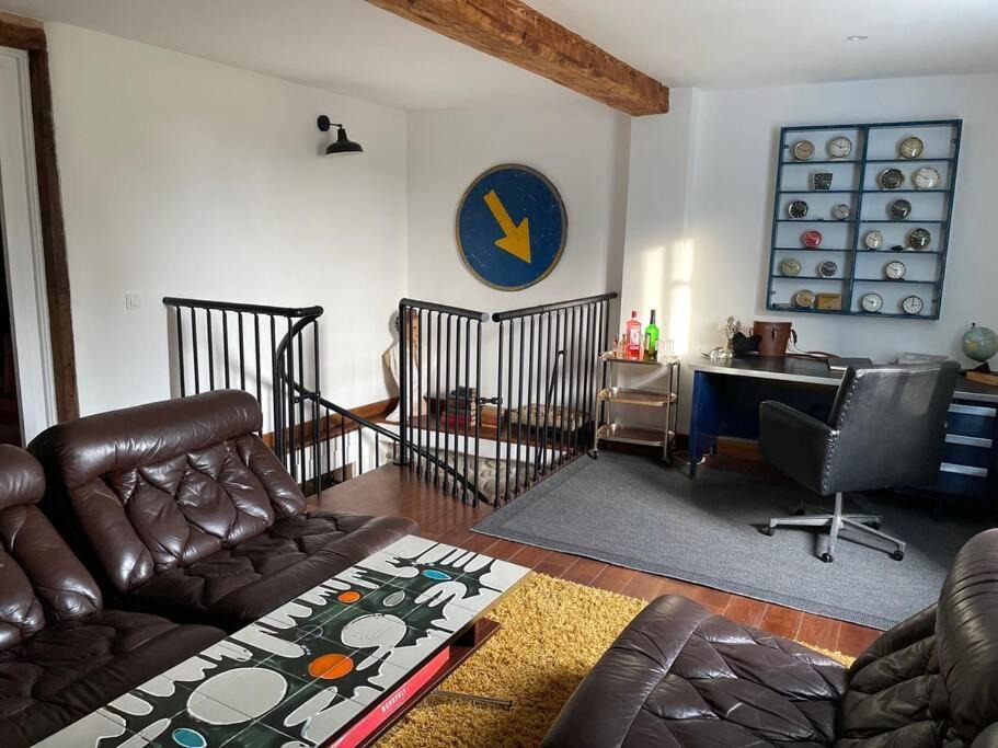 Photo of Livingroom in Montreal