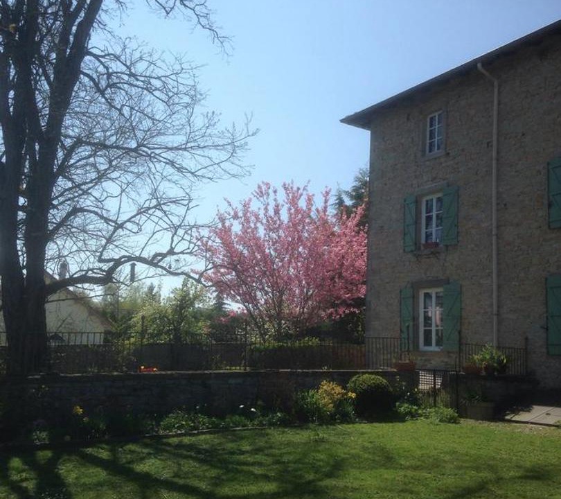 Photo of Others in Rugney