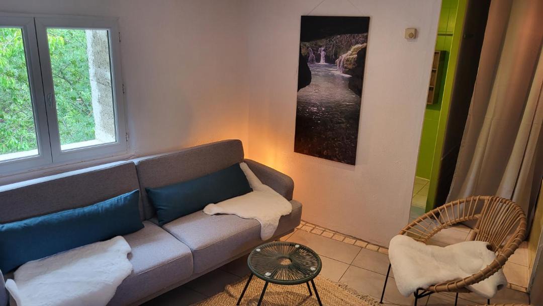 Photo of Livingroom in Mars