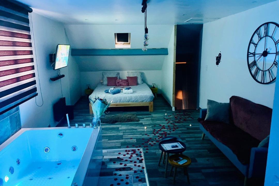 Photo of Others in Tigy