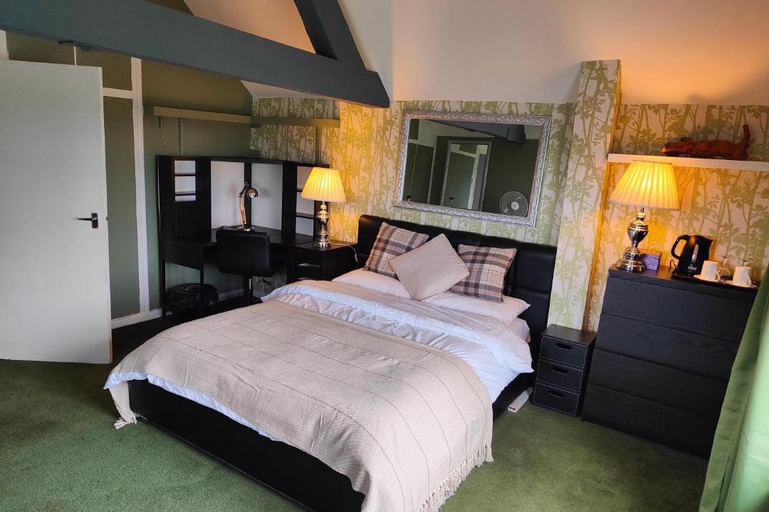 Photo of Bedroom in Mackworth