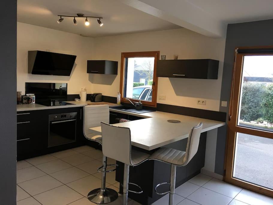 Photo of Others in Crach