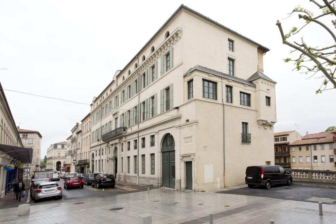 Photo of Buildings in Castres