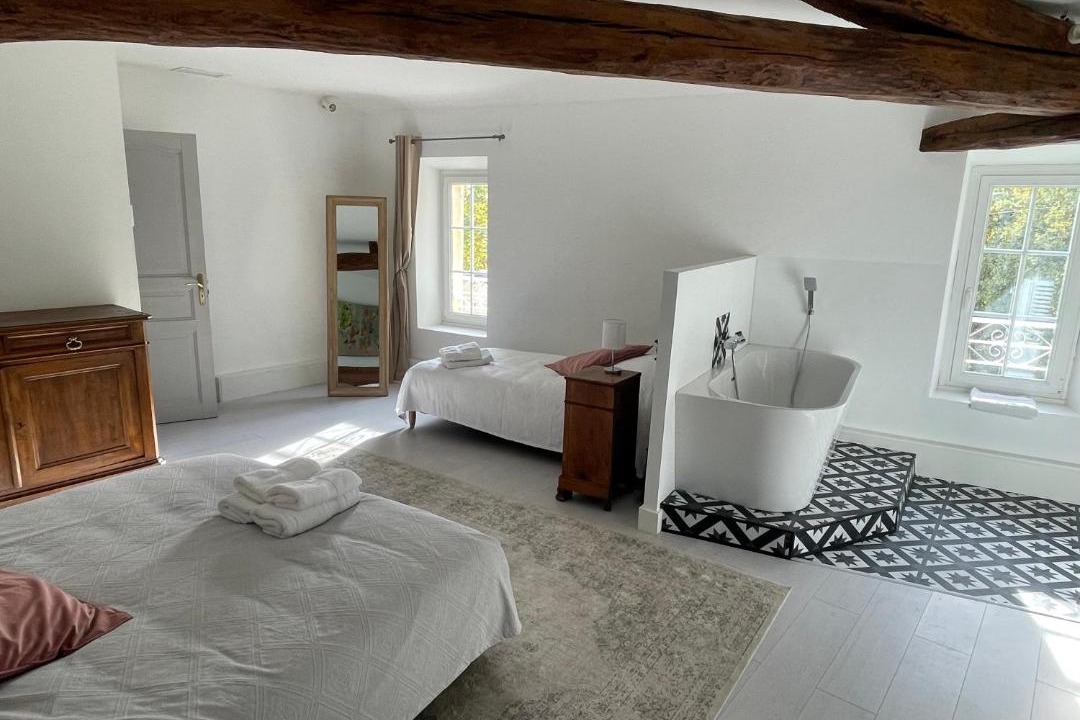 Photo of Bedroom in Beychac-et-Caillau