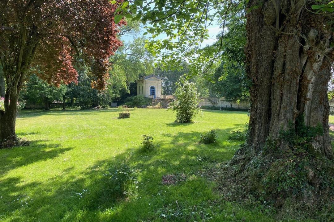 Photo of Others in Brehemont