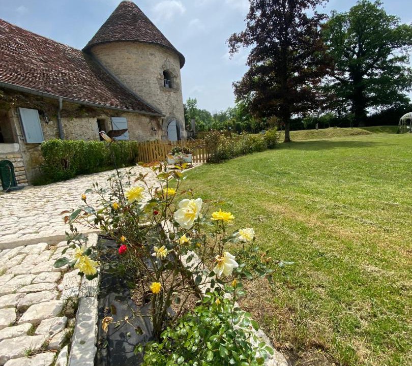 Photo of Others in Quingey