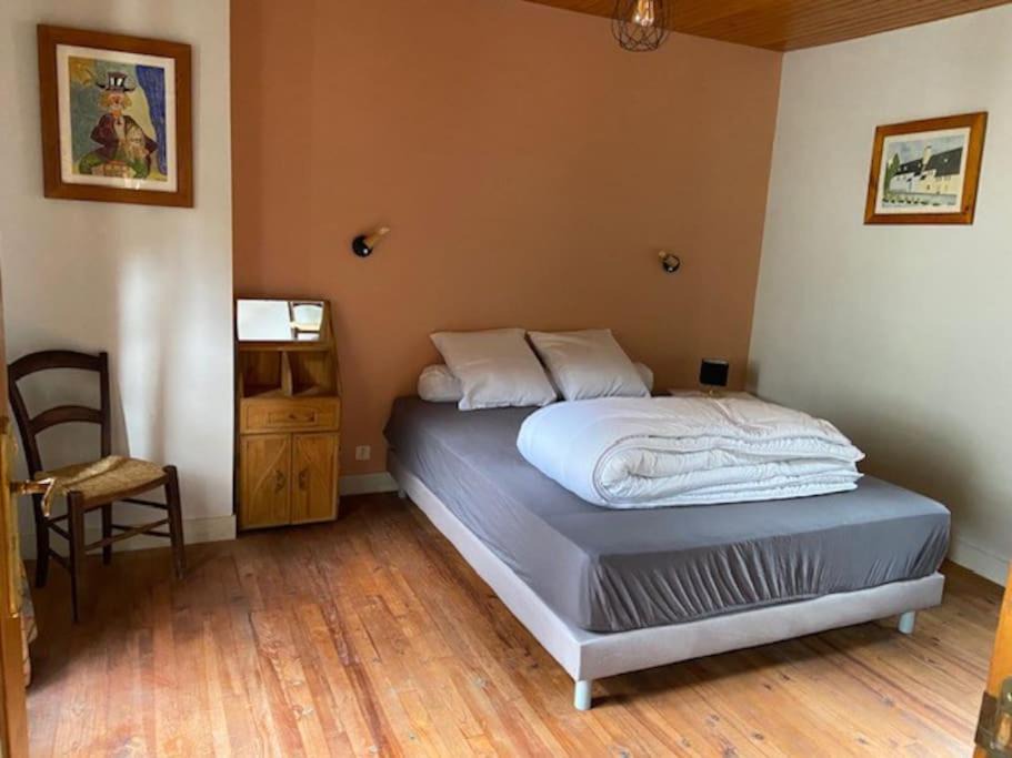 Photo of Bedroom in Guran