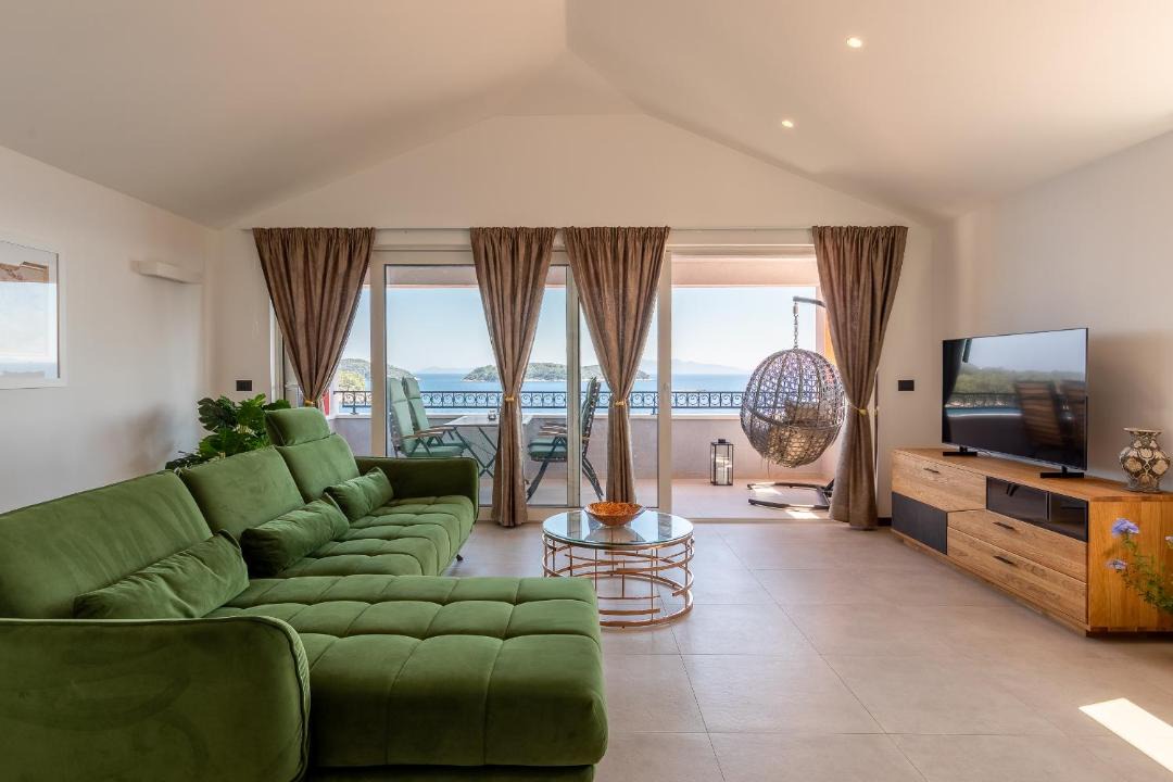 Photo of Livingroom in Blato